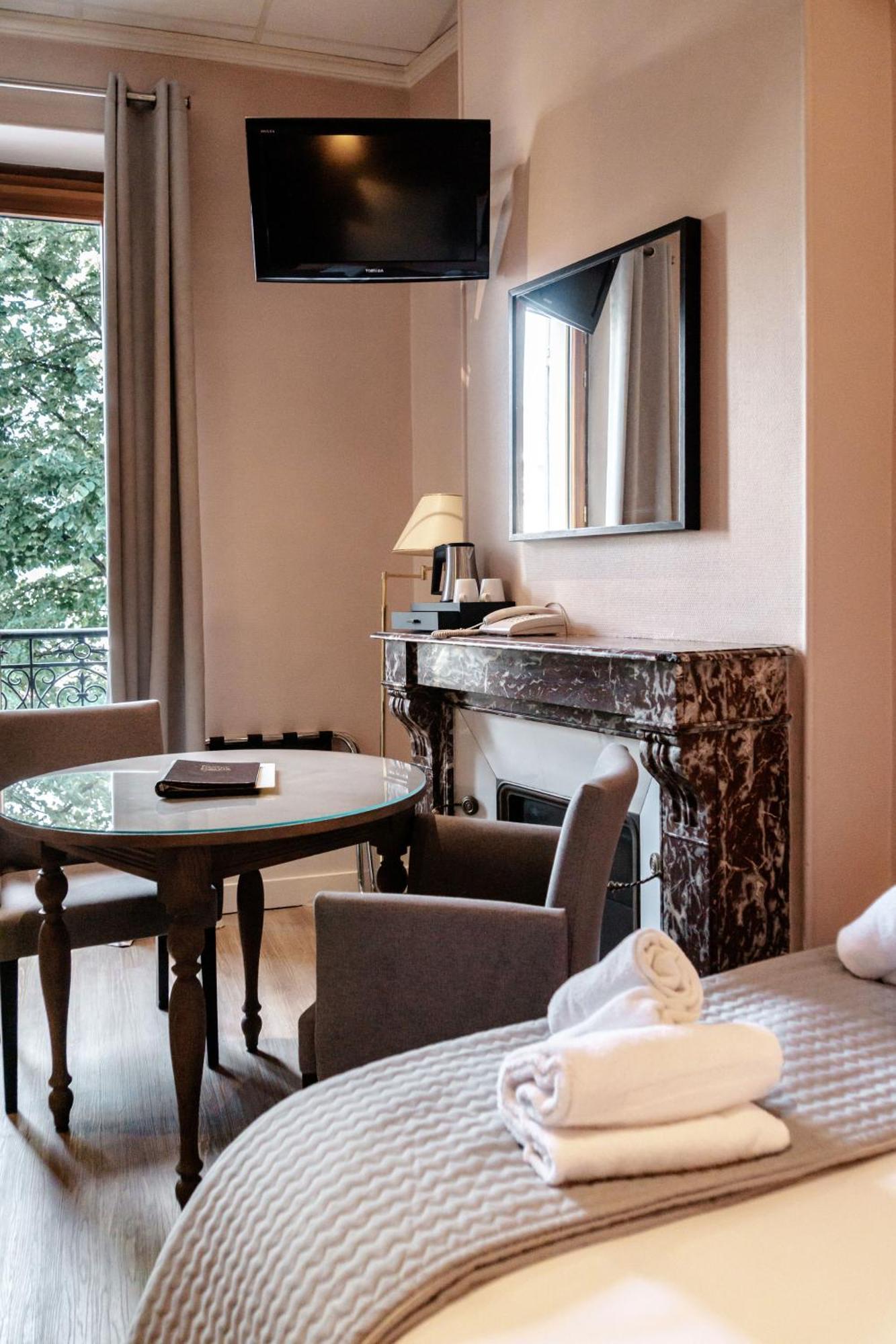 Hotel Gallia Aix-les-Bains Ngoại thất bức ảnh